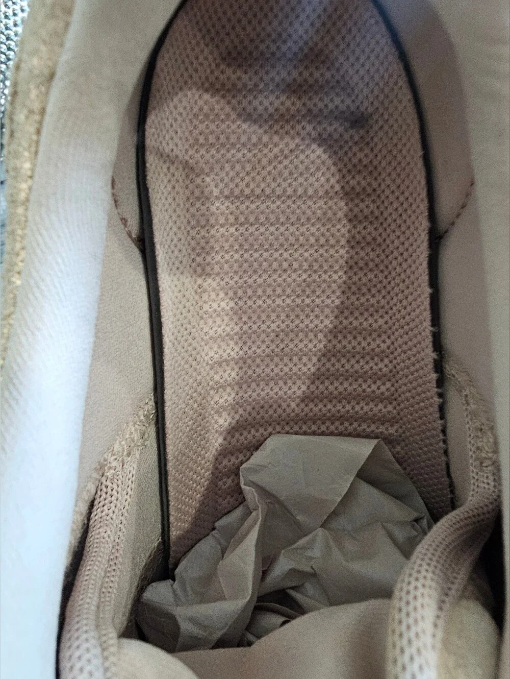 Nike Women’s Roshe Run Glitter Sneakers - Light Pink